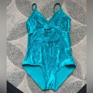YUMIKO DARIA LEOTARD VELVET CRUSH XS